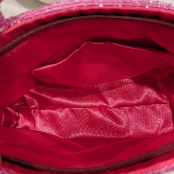 Vintage Hand Beaded & Embroidered Floral Purse with Pink Silk Lining - Picture 7 of 9